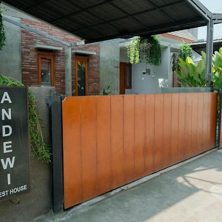 Andewi Guest House Denpasar Redpartner - Minimum Stay 30 Nights Sanur  Exterior photo